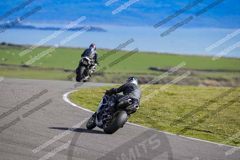 anglesey no limits trackday;anglesey photographs;anglesey trackday photographs;enduro digital images;event digital images;eventdigitalimages;no limits trackdays;peter wileman photography;racing digital images;trac mon;trackday digital images;trackday photos;ty croes